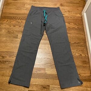 NWOT Figs kade cargo scrub pants Tall
